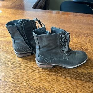 Girls Tucker and Tate Boots